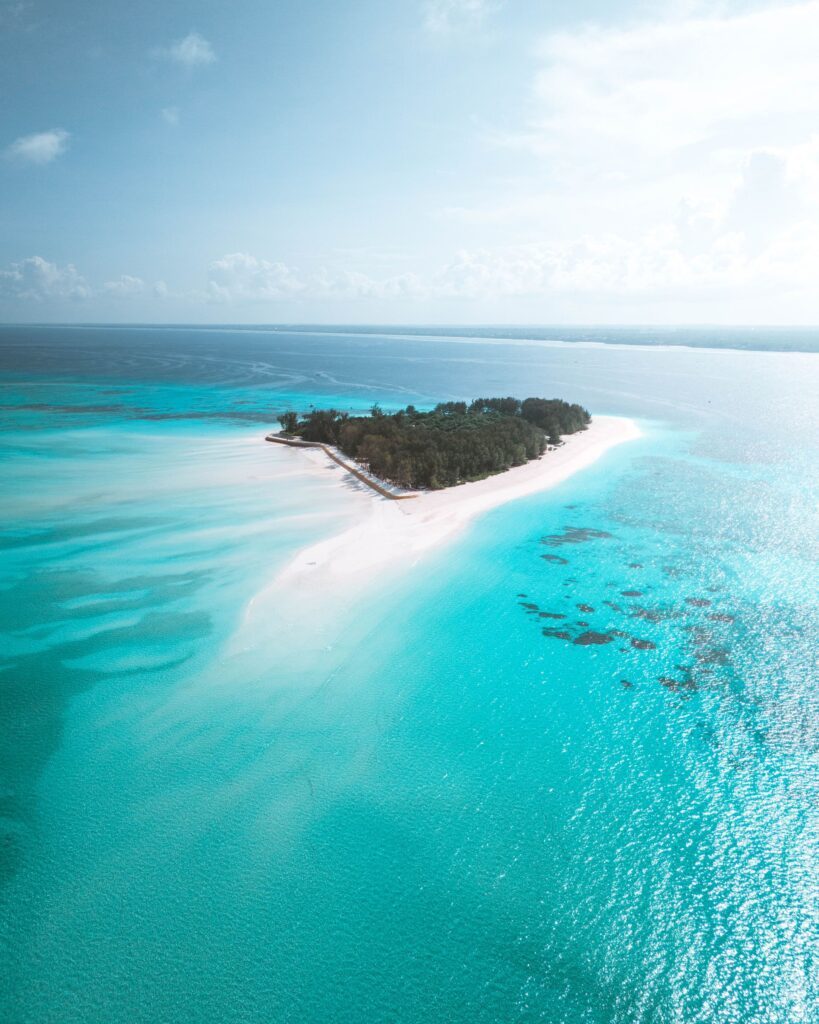 Best time to visit Zanzibar for sunny beaches and diving